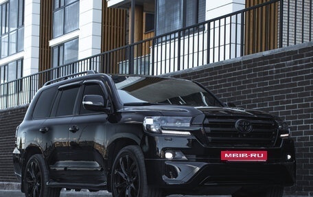Toyota Land Cruiser 200, 2015 год, 4 999 000 рублей, 34 фотография
