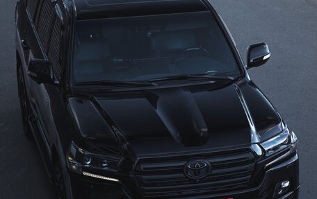 Toyota Land Cruiser 200, 2015 год, 4 999 000 рублей, 37 фотография