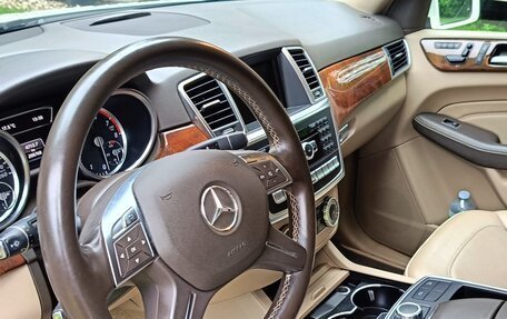 Mercedes-Benz M-Класс, 2012 год, 2 200 000 рублей, 17 фотография
