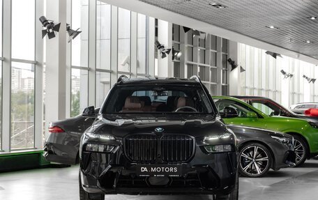 BMW X7, 2025 год, 15 200 000 рублей, 2 фотография