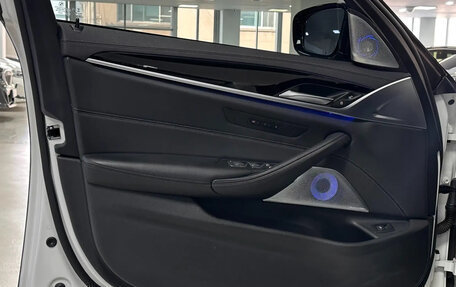 BMW 5 серия, 2021 год, 4 264 505 рублей, 12 фотография