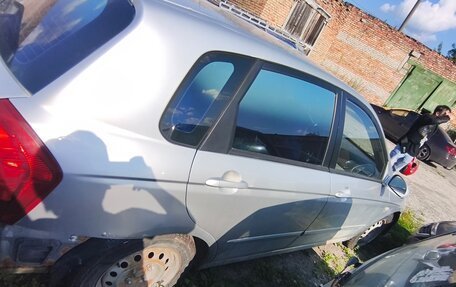 KIA Cerato I, 2006 год, 250 000 рублей, 3 фотография