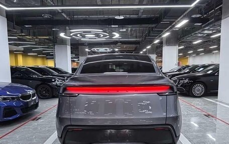 Tesla Model Y I, 2025 год, 7 700 000 рублей, 7 фотография