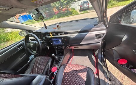 Toyota Corolla, 2013 год, 1 200 000 рублей, 9 фотография