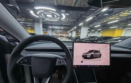 Tesla Model Y I, 2025 год, 7 700 000 рублей, 13 фотография