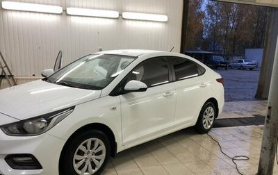 Hyundai Solaris II рестайлинг, 2017 год, 740 000 рублей, 1 фотография