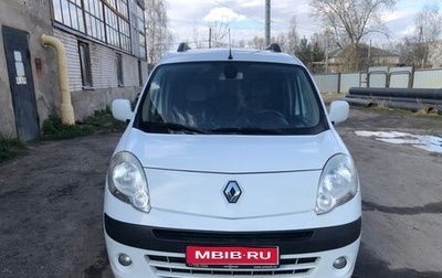 Renault Kangoo II рестайлинг, 2011 год, 750 000 рублей, 1 фотография
