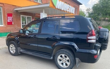 Toyota Land Cruiser Prado 120 рестайлинг, 2008 год, 1 970 000 рублей, 8 фотография
