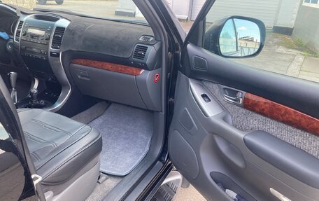 Toyota Land Cruiser Prado 120 рестайлинг, 2008 год, 1 970 000 рублей, 26 фотография