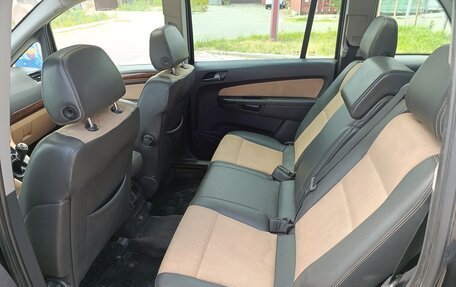 Opel Zafira B, 2008 год, 800 000 рублей, 20 фотография