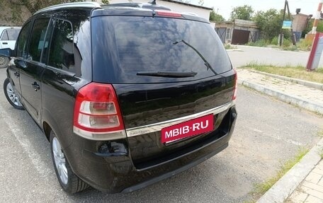 Opel Zafira B, 2008 год, 800 000 рублей, 9 фотография