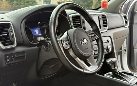 KIA Sportage IV рестайлинг, 2019 год, 2 000 000 рублей, 9 фотография