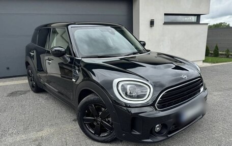 MINI Countryman II (F60), 2021 год, 2 840 000 рублей, 2 фотография