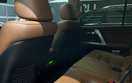 Toyota Land Cruiser 200, 2015 год, 3 800 000 рублей, 13 фотография