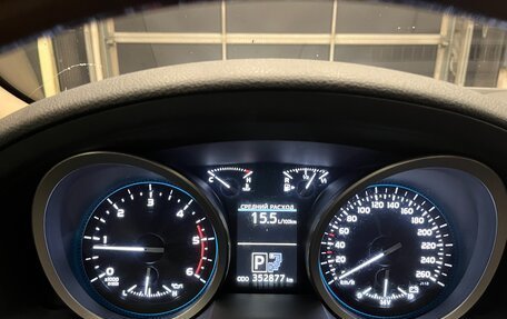 Toyota Land Cruiser 200, 2015 год, 3 800 000 рублей, 26 фотография