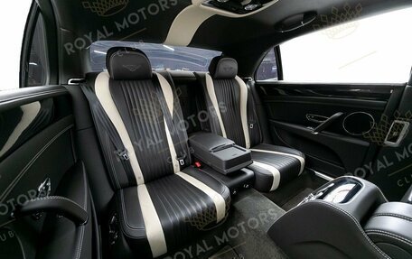Bentley Flying Spur II, 2018 год, 8 990 000 рублей, 16 фотография