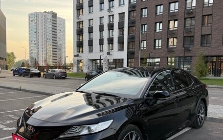 Toyota Camry, 2021 год, 3 650 000 рублей, 3 фотография