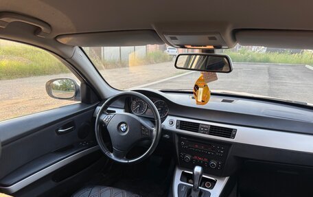 BMW 3 серия, 2011 год, 1 000 000 рублей, 7 фотография