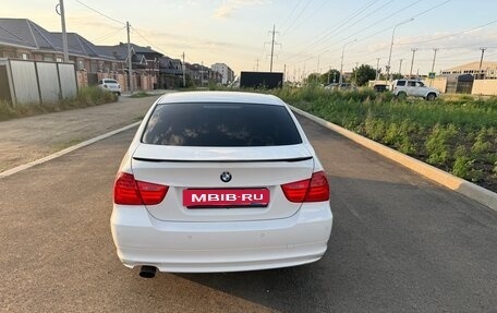 BMW 3 серия, 2011 год, 1 000 000 рублей, 2 фотография