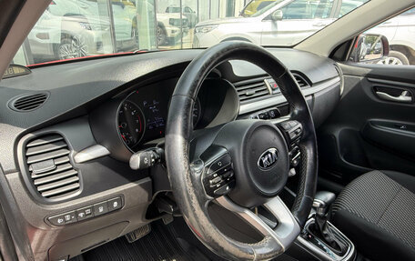 KIA Rio IV, 2018 год, 1 333 000 рублей, 8 фотография