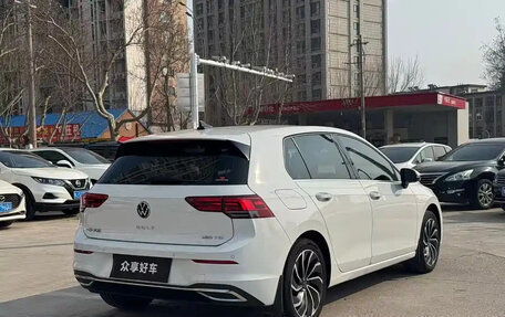 Volkswagen Golf VIII, 2022 год, 1 663 000 рублей, 3 фотография