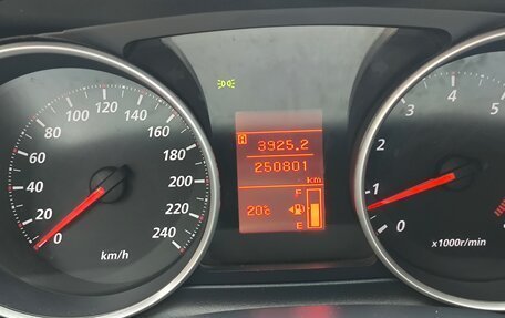 Mitsubishi Outlander III рестайлинг 3, 2010 год, 845 000 рублей, 8 фотография
