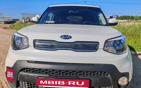 KIA Soul II рестайлинг, 2018 год, 1 560 000 рублей, 2 фотография