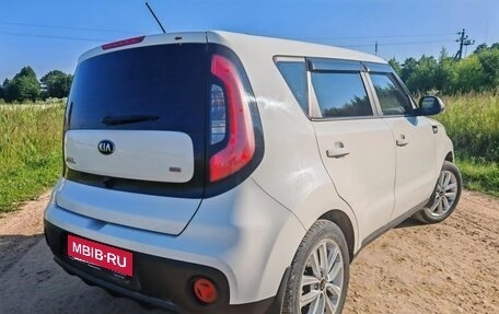 KIA Soul II рестайлинг, 2018 год, 1 560 000 рублей, 7 фотография