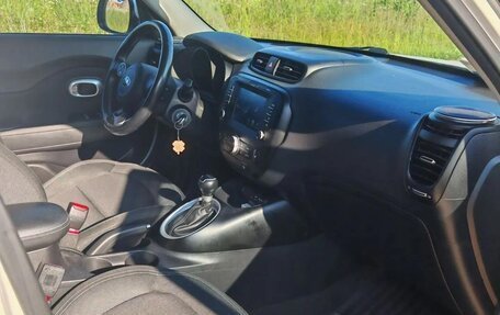 KIA Soul II рестайлинг, 2018 год, 1 560 000 рублей, 13 фотография