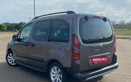 Peugeot Partner II рестайлинг 2, 2015 год, 1 130 000 рублей, 6 фотография