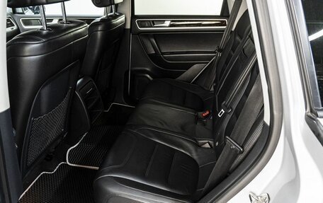 Volkswagen Touareg III, 2012 год, 2 100 000 рублей, 16 фотография