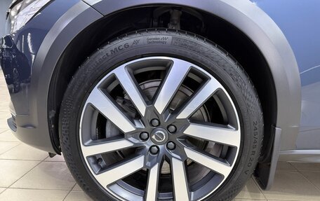 Volvo V90 Cross Country I рестайлинг, 2021 год, 4 490 000 рублей, 2 фотография