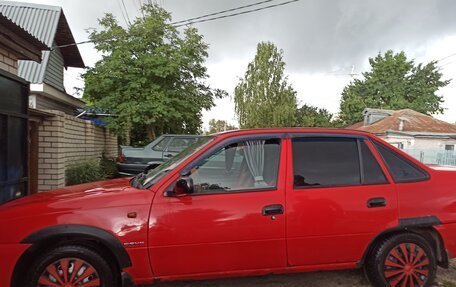 Daewoo Nexia I рестайлинг, 2011 год, 200 000 рублей, 2 фотография