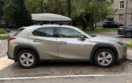 Lexus UX I, 2021 год, 3 200 000 рублей, 2 фотография