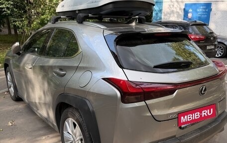 Lexus UX I, 2021 год, 3 200 000 рублей, 5 фотография