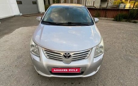 Toyota Avensis III рестайлинг, 2011 год, 1 150 000 рублей, 1 фотография