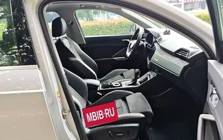 Audi Q3, 2021 год, 1 630 000 рублей, 9 фотография