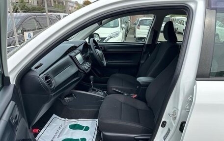 Toyota Corolla, 2019 год, 933 000 рублей, 22 фотография