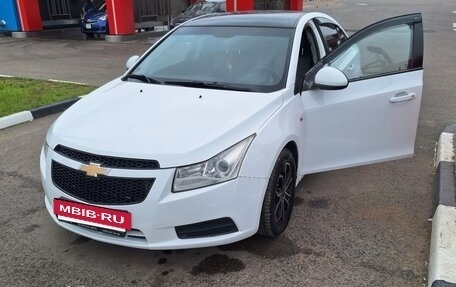 Chevrolet Cruze II, 2011 год, 600 000 рублей, 4 фотография