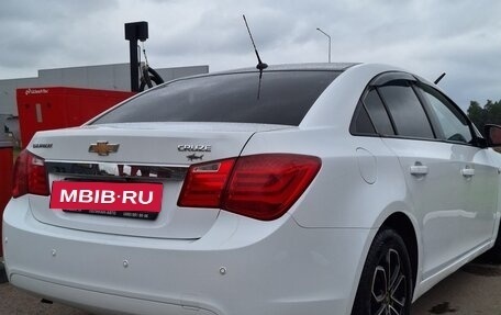 Chevrolet Cruze II, 2011 год, 600 000 рублей, 3 фотография