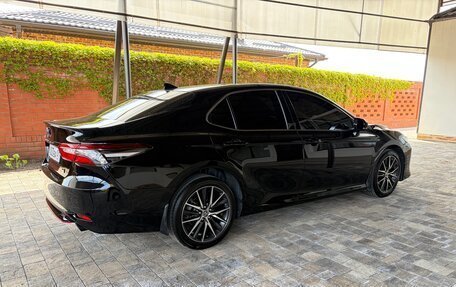 Toyota Camry, 2021 год, 2 790 000 рублей, 5 фотография