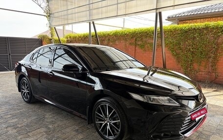 Toyota Camry, 2021 год, 2 790 000 рублей, 3 фотография