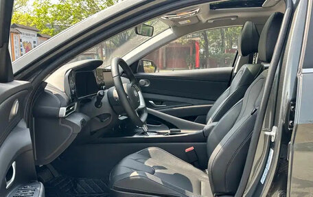 Hyundai Elantra, 2023 год, 1 439 000 рублей, 5 фотография