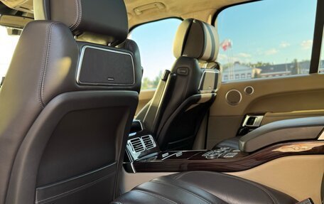 Land Rover Range Rover IV рестайлинг, 2013 год, 3 050 000 рублей, 27 фотография