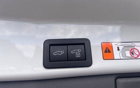 Toyota RAV4, 2026 год, 3 995 000 рублей, 19 фотография