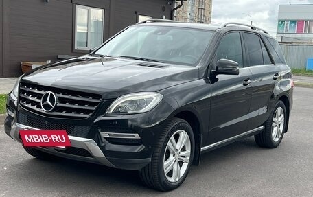 Mercedes-Benz M-Класс, 2014 год, 2 700 000 рублей, 3 фотография