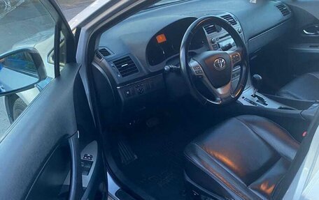 Toyota Avensis III рестайлинг, 2011 год, 1 150 000 рублей, 8 фотография