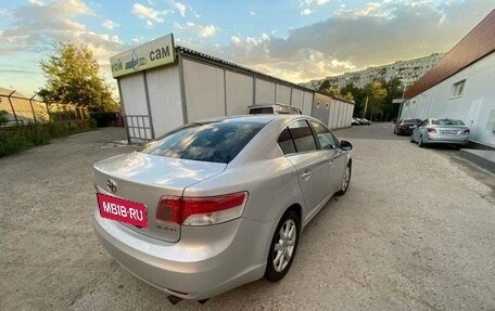 Toyota Avensis III рестайлинг, 2011 год, 1 150 000 рублей, 6 фотография