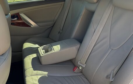Toyota Camry, 2007 год, 1 100 000 рублей, 8 фотография