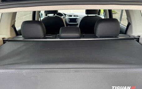 Volkswagen Tiguan II, 2020 год, 2 690 000 рублей, 12 фотография